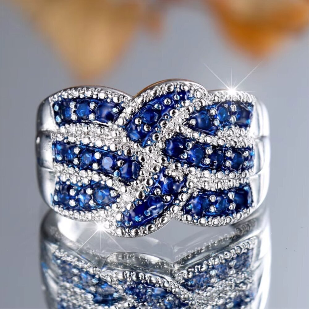 18k White Gold Blue Sapphire Diamond Ring Band Chunky Wide Ring